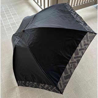 イヴサンローラン(Yves Saint Laurent)の美品　イヴサンローラン　日傘　晴雨兼用　雨傘　UVカット　遮光99.99%(傘)