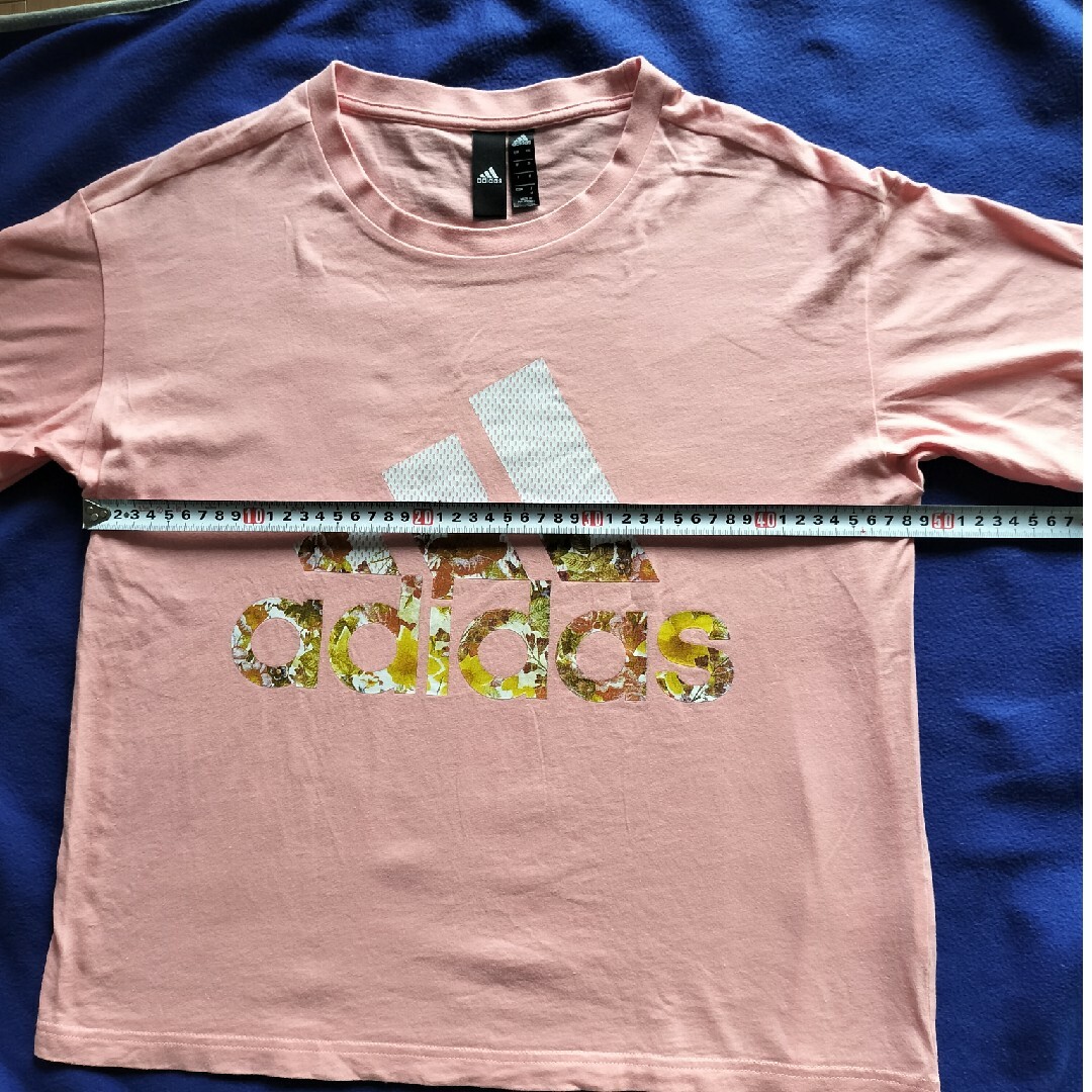 adidas(アディダス)のアディダス　Tシャツ　レディース レディースのトップス(Tシャツ(半袖/袖なし))の商品写真