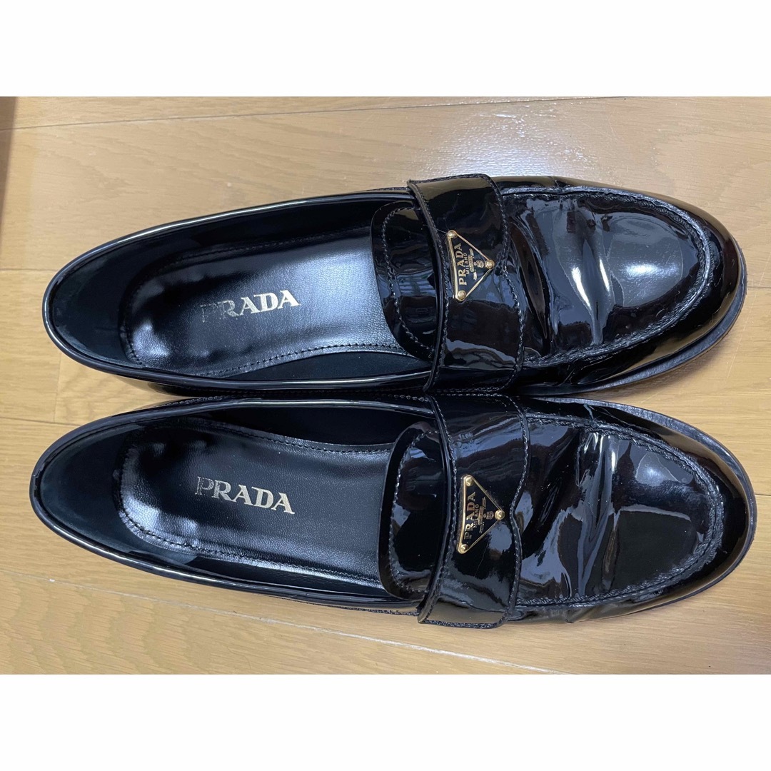 PRADA(プラダ)のプラダ　ローファー レディースの靴/シューズ(ローファー/革靴)の商品写真