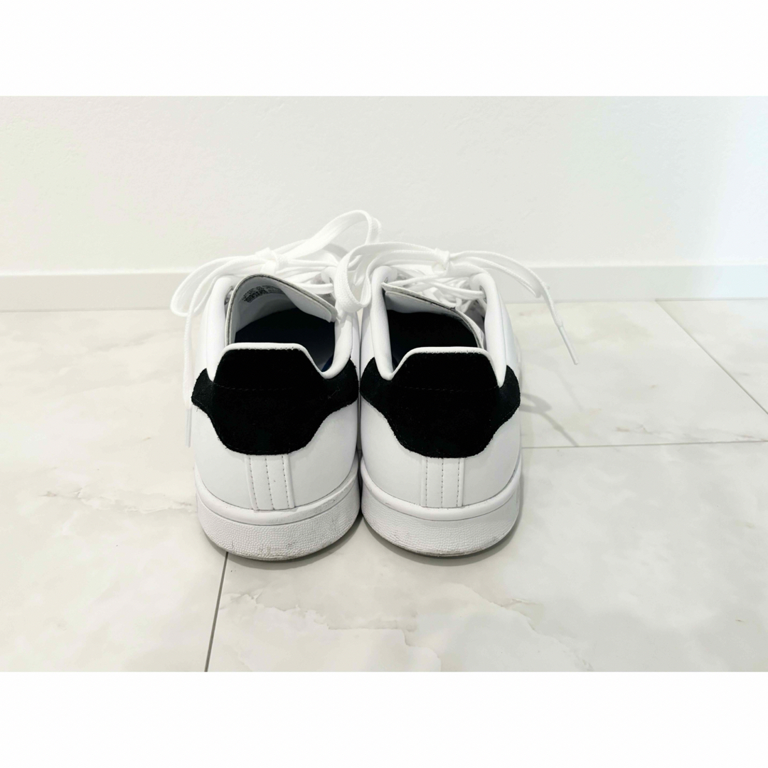adidas(アディダス)のadidas スタンスミス 25cm 美品 レディースの靴/シューズ(スニーカー)の商品写真