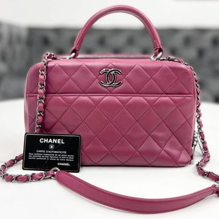 シャネル(CHANEL)の美品☆　シャネル　マトラッセ　ラムスキン　ハンドバッグ　マゼンタ　24番台(ハンドバッグ)