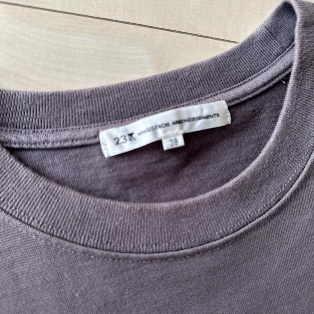 23区(ニジュウサンク)の23区 M コットン　 Tシャツ　カットソー　半袖　チャコールグレー メンズのトップス(Tシャツ/カットソー(半袖/袖なし))の商品写真
