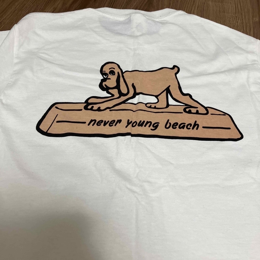 never young beach Tシャツ メンズのトップス(Tシャツ/カットソー(半袖/袖なし))の商品写真