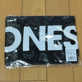 SixTONES 8.8 タオル (アイドルグッズ)