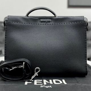 フェンディ(FENDI)の未使用に近い★　フェンディ　ピーカブー　フィット　セレリア　黒　ビジネスバッグ(ビジネスバッグ)