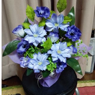 お供え花　仏花　造花アレンジ　クレマチス、アネモネ(その他)