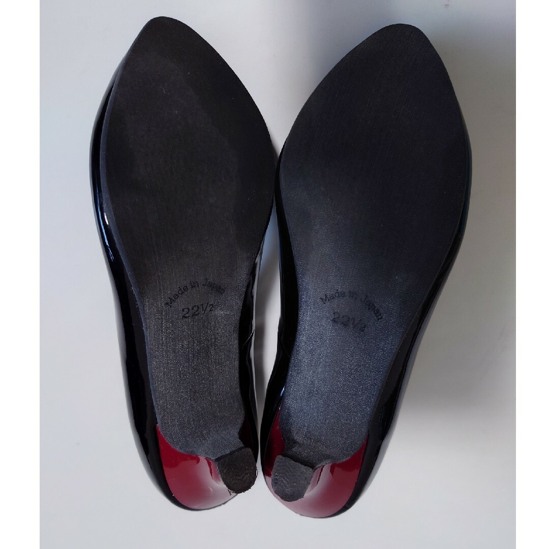スウェイシー パンプス ブラックレッドエナメル 美品 レディースの靴/シューズ(ハイヒール/パンプス)の商品写真