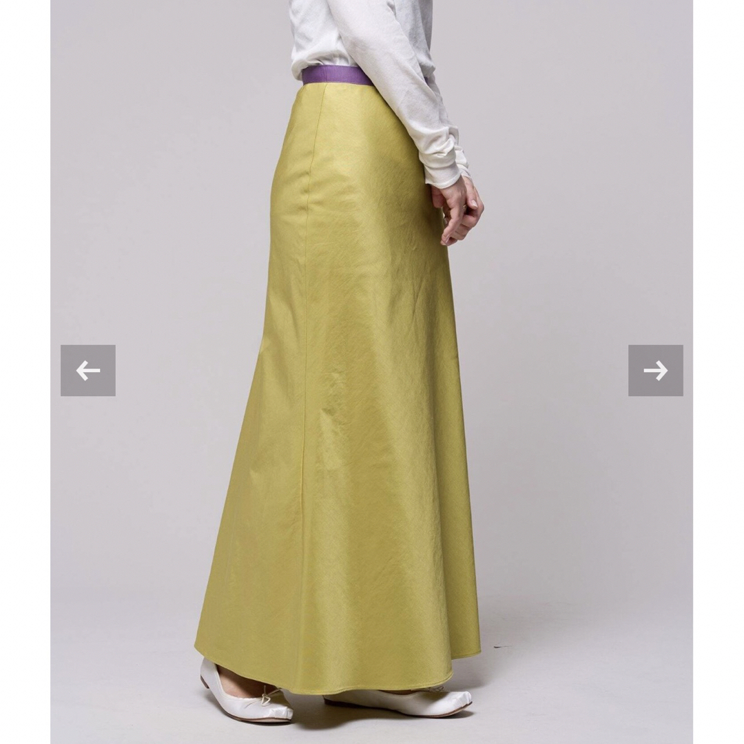 IENA(イエナ)のIENA LA BOUCLE ブライトツイルバイアススカート レディースのスカート(ロングスカート)の商品写真