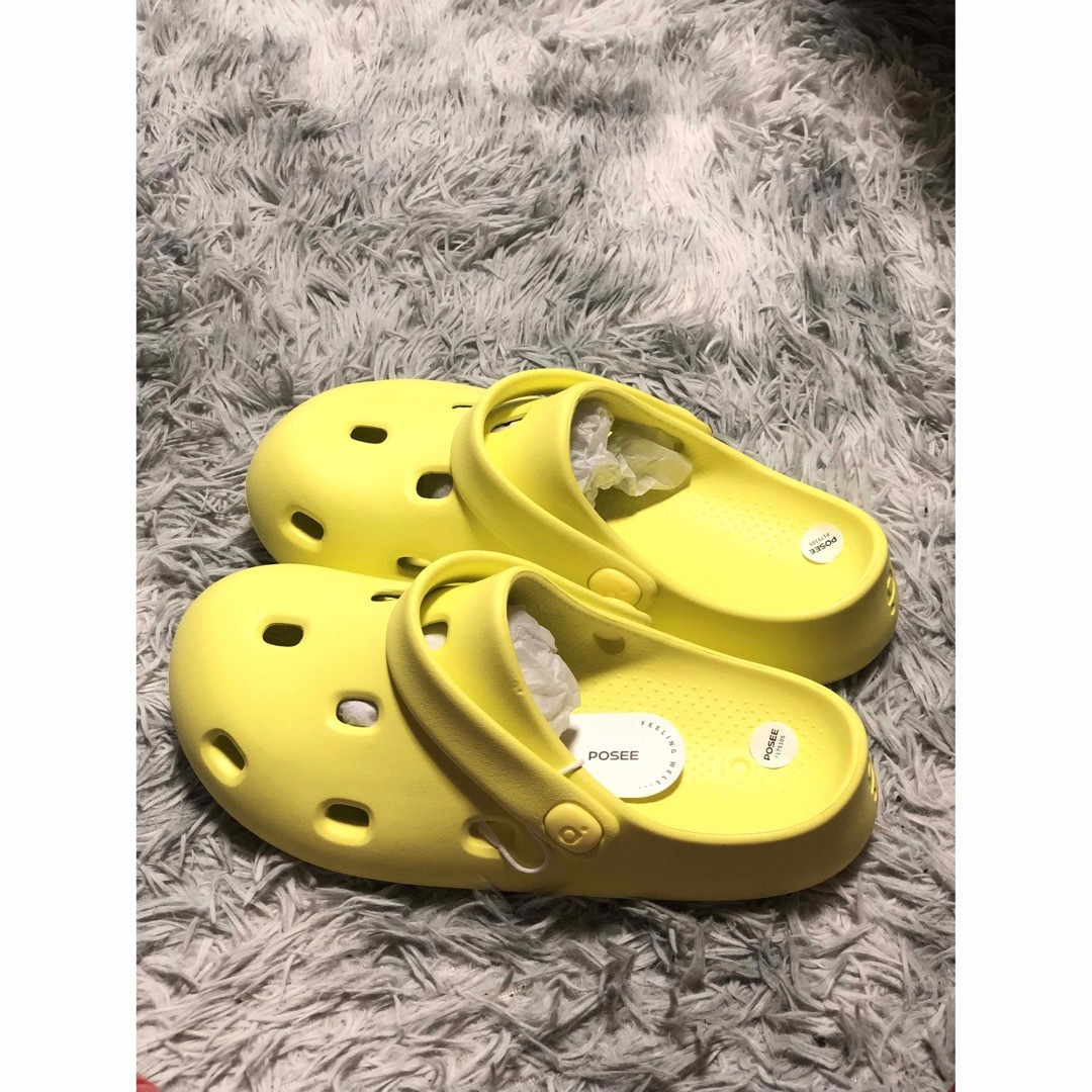 厚底サンダル　27.5センチ　黄色　イエロー　レディース　メンズ　可愛い　滑り止 レディースの靴/シューズ(サンダル)の商品写真