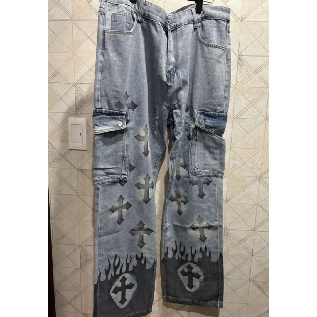 デニムパンツ ジーンズ 十字架 ストリートカジュアル オルチャン Y2K パンク メンズのパンツ(デニム/ジーンズ)の商品写真