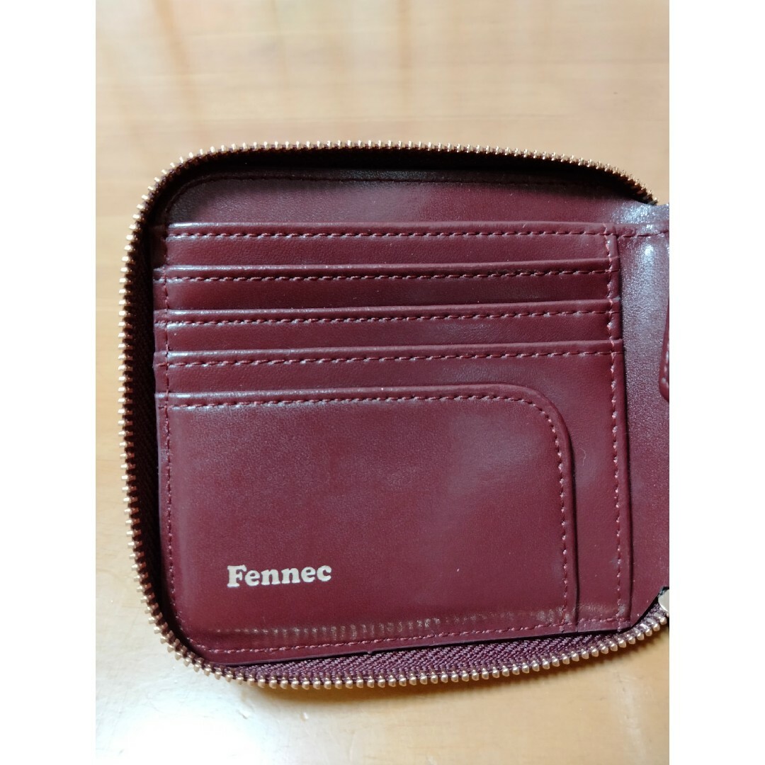 Fennec(フェネック)の【№596】フェネック 二つ折り財布 ジッパー 牛革 未使用 レディースのファッション小物(財布)の商品写真