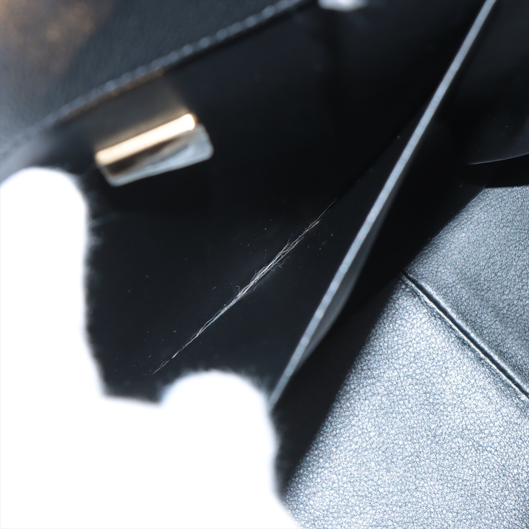 CHANEL(シャネル)のシャネル  キャビアスキン  ブラック レディース トートバッグ レディースのバッグ(トートバッグ)の商品写真