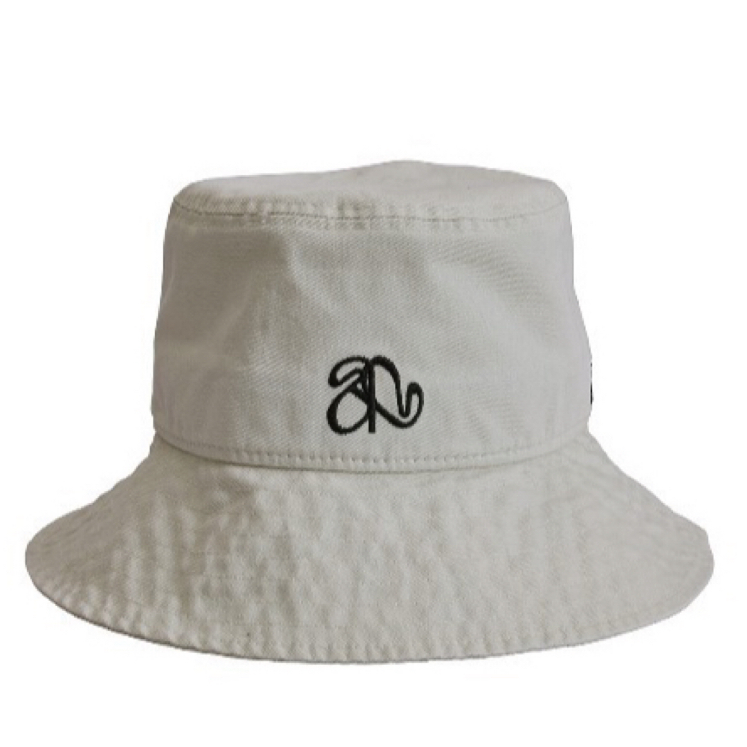 Ameri VINTAGE(アメリヴィンテージ)のアメリ BASIC LOGO BUCKETHAT レディースの帽子(ハット)の商品写真