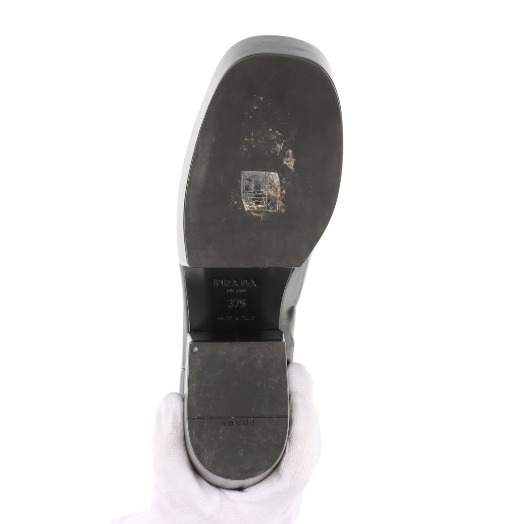 PRADA(プラダ)のプラダ トライアングルロゴ レザー 37.5 ブラック レディース ブーツ レディースの靴/シューズ(ブーツ)の商品写真