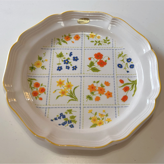 ミカサ(MIKASA)の皿　大皿　花柄　ミカサ　食器　ヴィンテージ　昭和レトロ　レトロポップ　北欧(食器)
