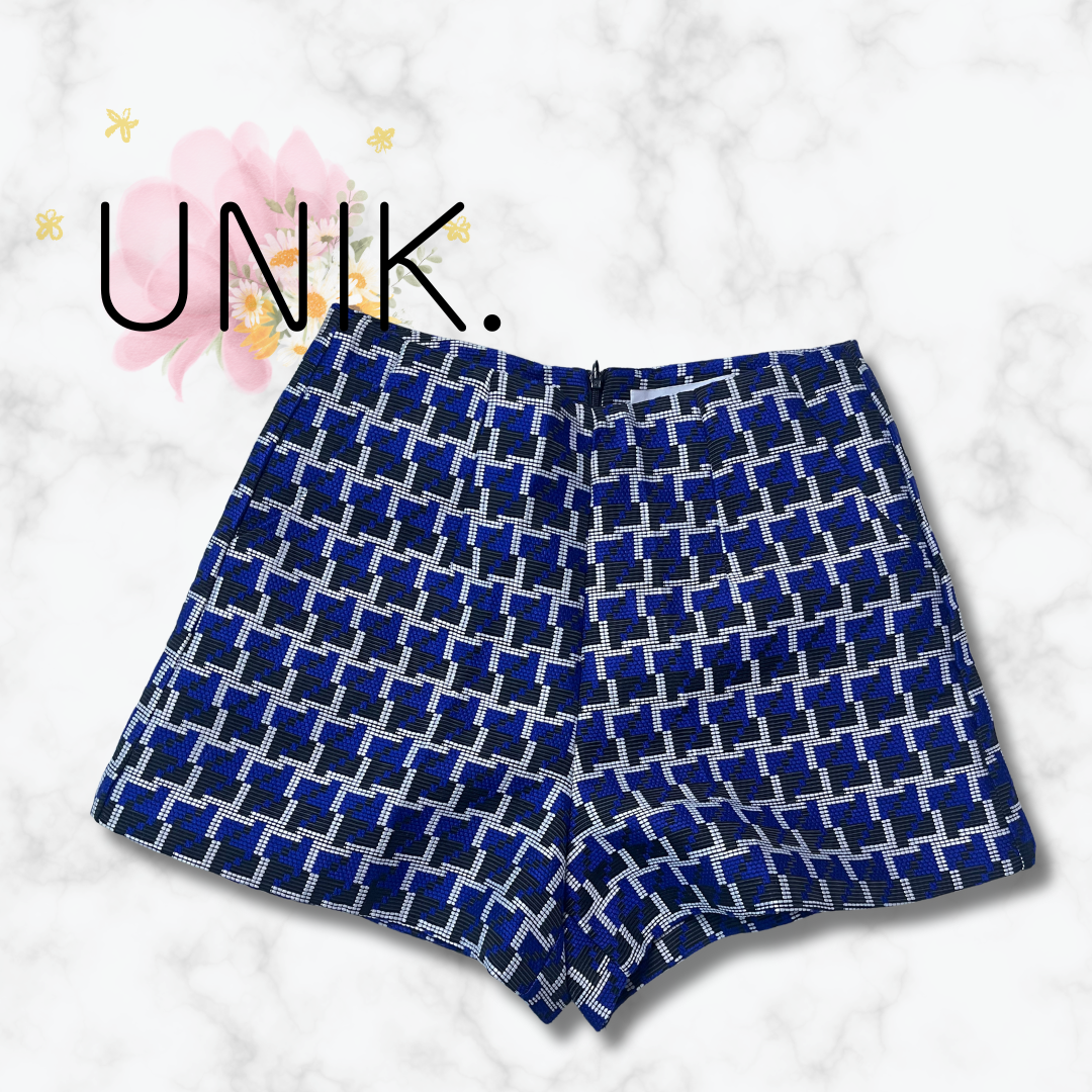 UNIK. ユニック☆ショートパンツ レディース レディースのパンツ(ショートパンツ)の商品写真