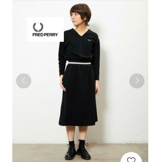 フレッドペリー(FRED PERRY)の୨୧FRED PERRY୨୧ Vネックドレス(ロングワンピース/マキシワンピース)