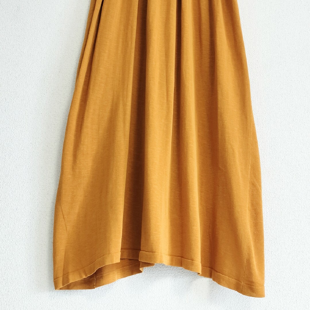 Plage(プラージュ)の新品タグ付き plage ギャザーニット ロングスカート カラシ 38 レディースのスカート(ロングスカート)の商品写真