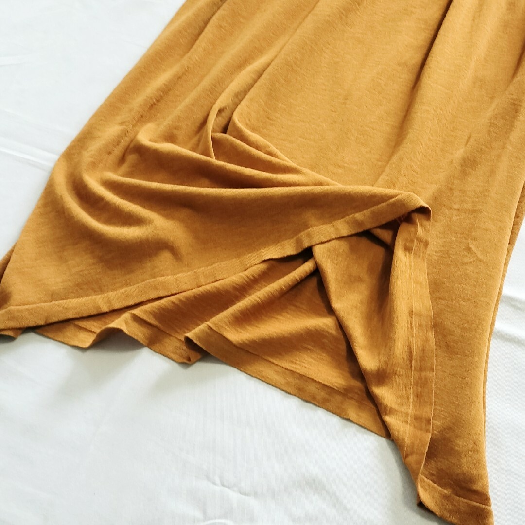 Plage(プラージュ)の新品タグ付き plage ギャザーニット ロングスカート カラシ 38 レディースのスカート(ロングスカート)の商品写真