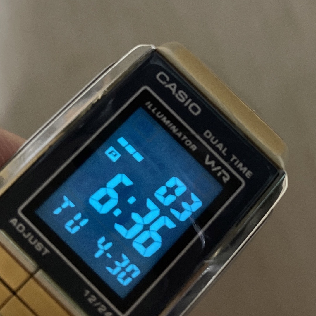 CASIO(カシオ)のCASIO ILLUMINATOR DUAL TIME 腕時計 メンズの時計(腕時計(デジタル))の商品写真