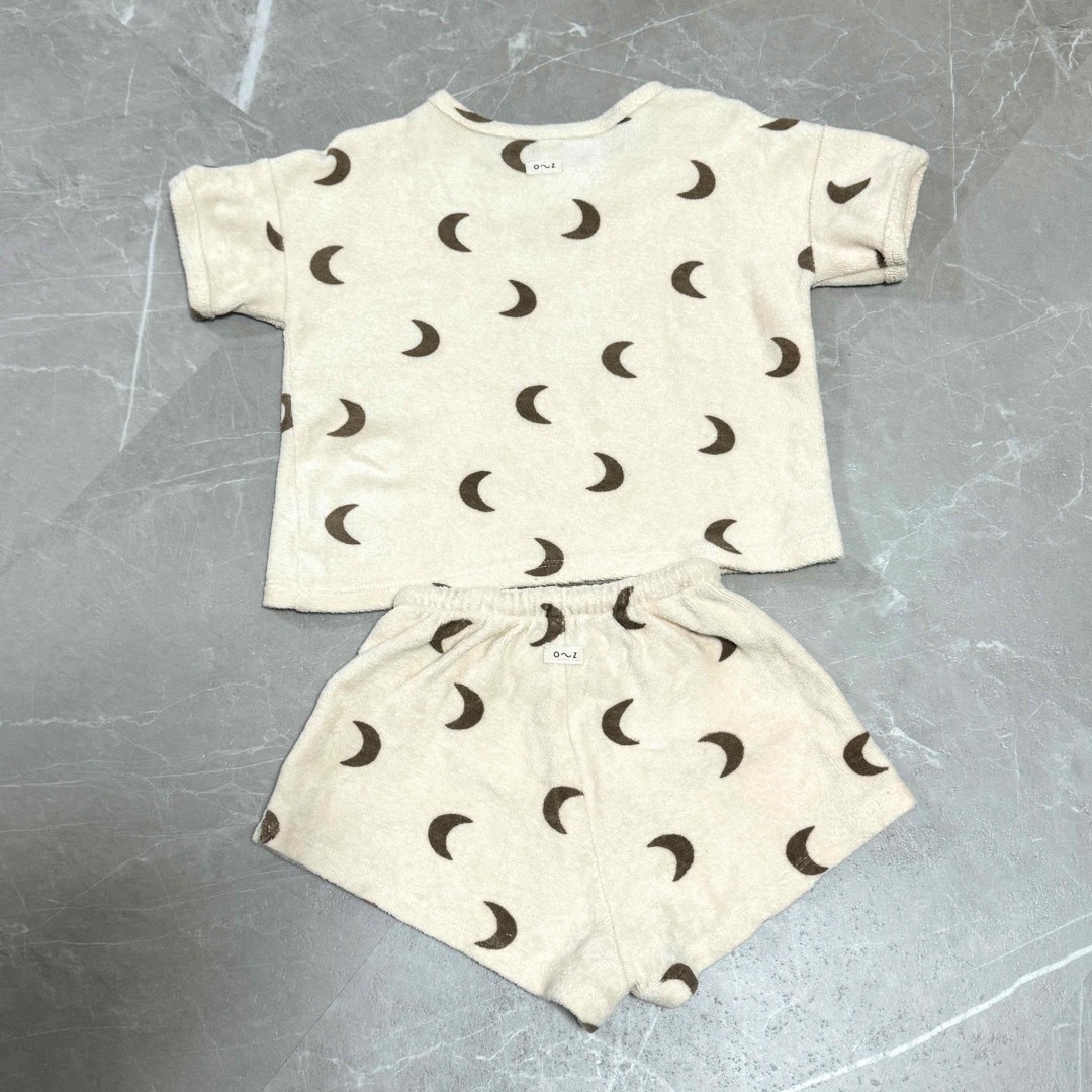 ZARA KIDS(ザラキッズ)のオーガニックズー　セットアップ　パイル　　月 キッズ/ベビー/マタニティのベビー服(~85cm)(その他)の商品写真