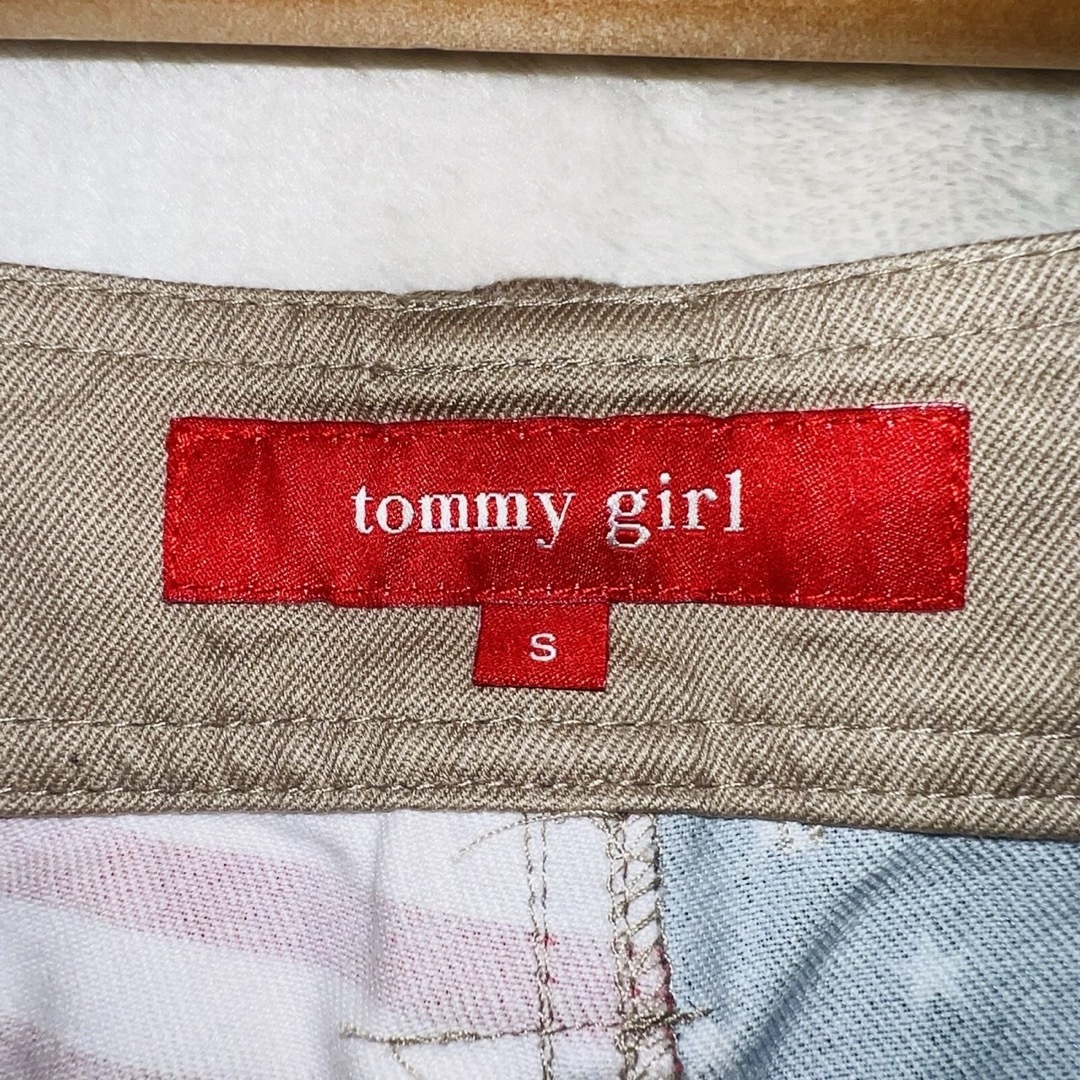tommy girl(トミーガール)のTommygirl ショートパンツ　ハーフパンツ　ベージュ&USAカラー　S レディースのパンツ(ショートパンツ)の商品写真