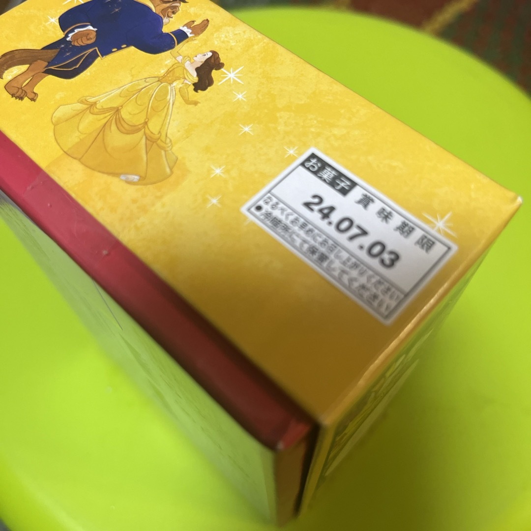 Disney(ディズニー)の東京ばなな 見ぃつけたっ　ショコラサンド　ディズニー　美女と野獣 エンタメ/ホビーのおもちゃ/ぬいぐるみ(キャラクターグッズ)の商品写真