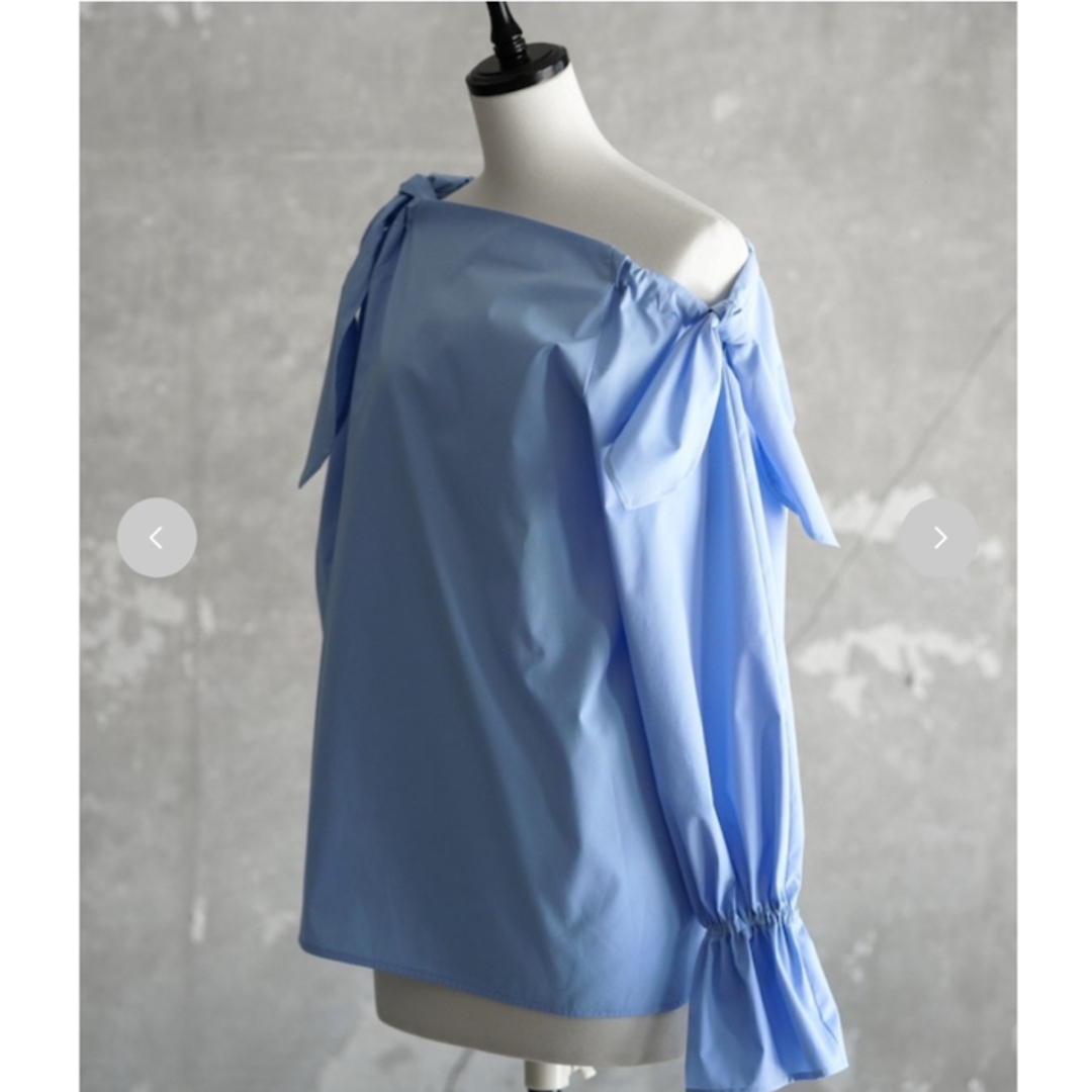 roughlow SHOULDER RIBBON BLOUSE(SAX) レディースのトップス(シャツ/ブラウス(長袖/七分))の商品写真