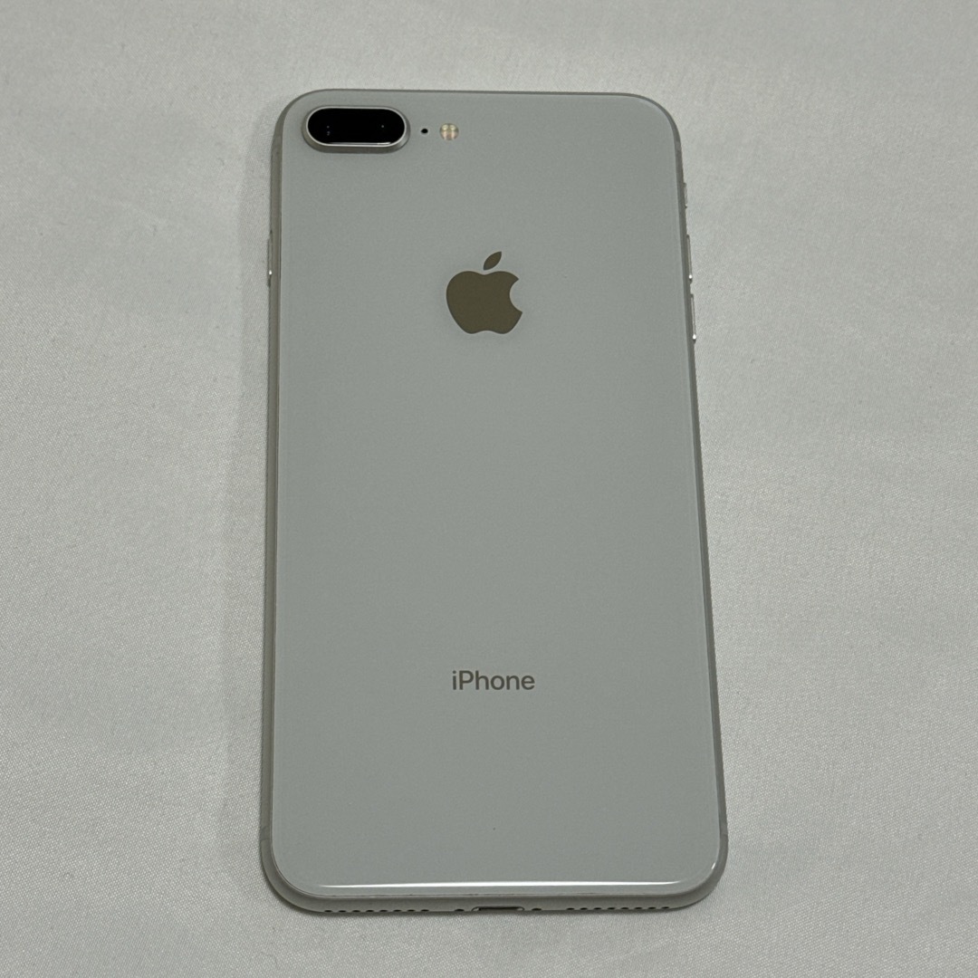 Apple(アップル)のApple iPhone 8plus 64GB ホワイト SIMフリー スマホ/家電/カメラのスマートフォン/携帯電話(スマートフォン本体)の商品写真