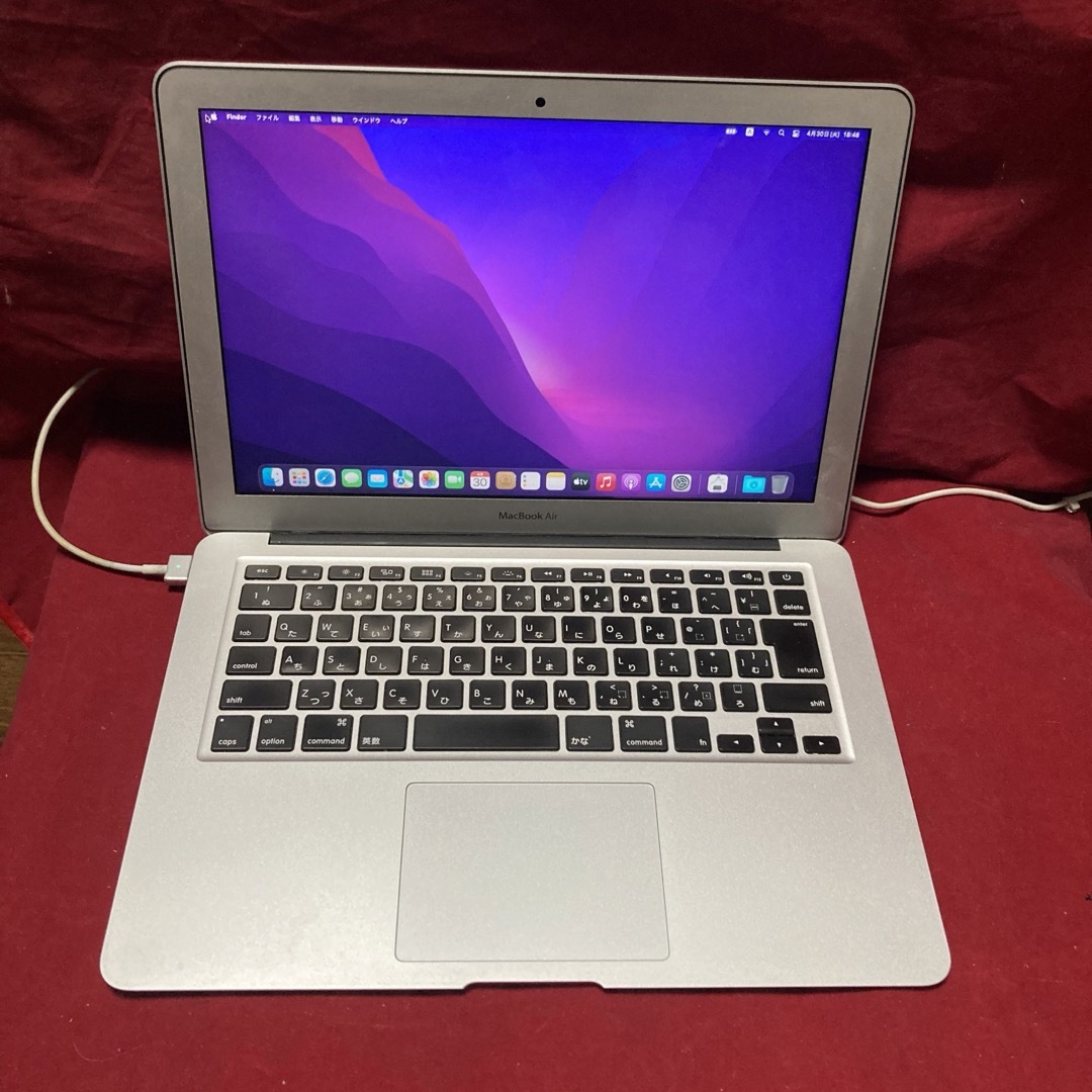 Apple(アップル)の2015MacBook Air 13 inch i7 8GB 251GB スマホ/家電/カメラのPC/タブレット(ノートPC)の商品写真