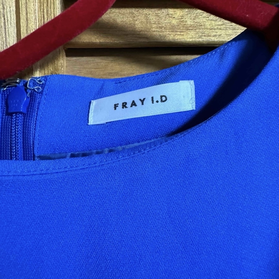 FRAY I.D(フレイアイディー)のオーガンジープリーツアシメOP ドレス　ワンピース　FRAY I.D フレイ レディースのワンピース(ひざ丈ワンピース)の商品写真