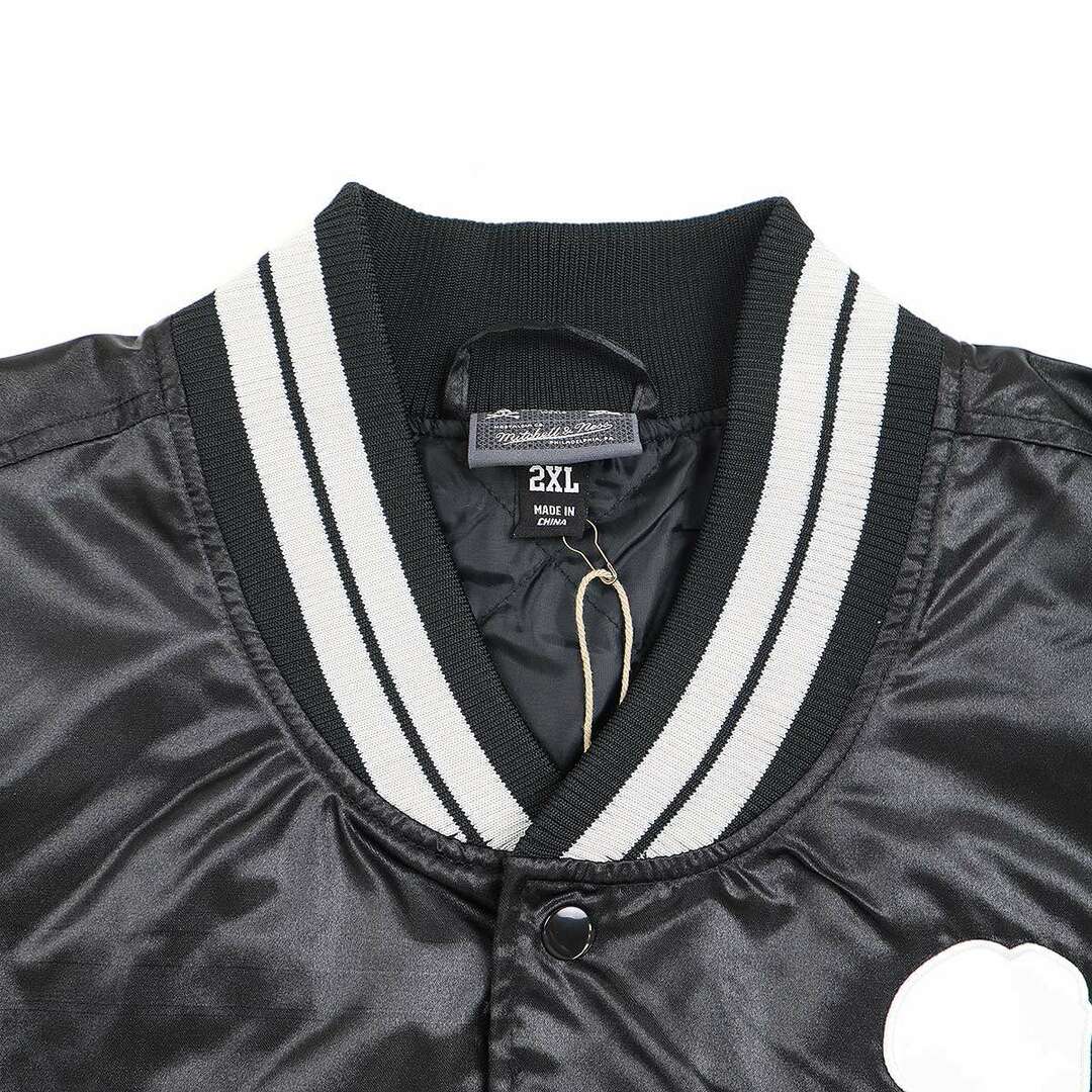 MITCHELL & NESS(ミッチェルアンドネス)のMASTERMIND WORLD×Mitchell&Ness マスターマインドワールド×ミッチェル&ネス LIGHTWEIGHT SATIN JACKET サテンスタジャン  ブラック ホワイト 2XL メンズのジャケット/アウター(スタジャン)の商品写真