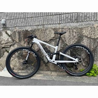 スペシャライズド(Specialized)のスペシャライズド エンデューロ　完成車　　　　　美品　マウンテンバイク MTBx(車体)