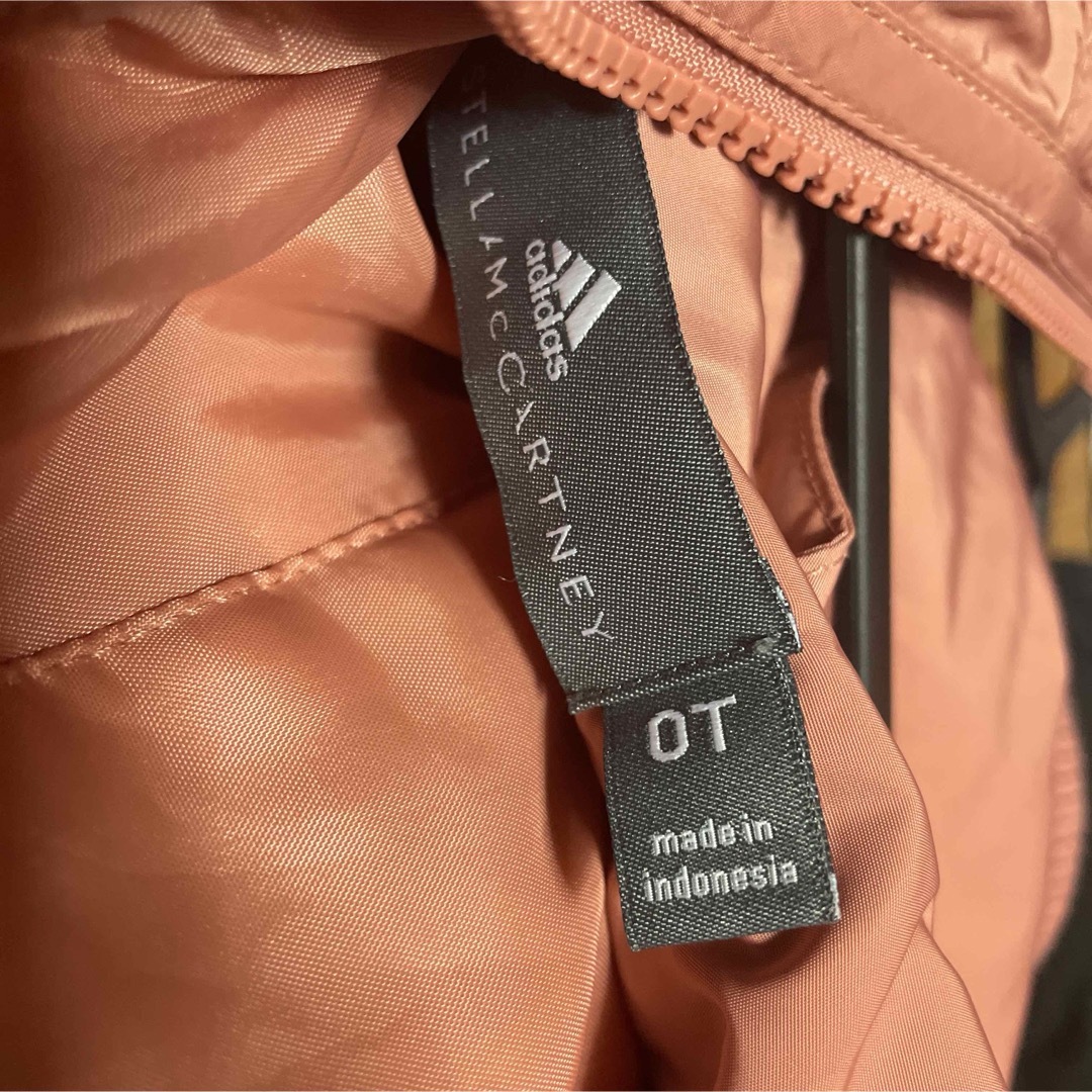 adidas by Stella McCartney(アディダスバイステラマッカートニー)のadidas×ステラマッカートニー　アウター　ピンク レディースのジャケット/アウター(ブルゾン)の商品写真