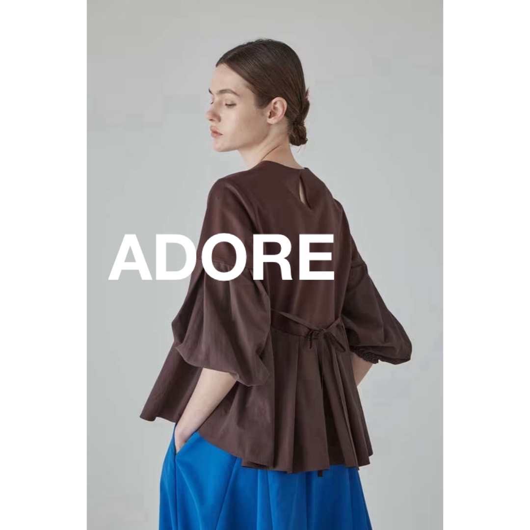 ADORE(アドーア)の【美品】ADORE アドーア コールドバッチスムースカットソー ブラウン レディースのトップス(シャツ/ブラウス(半袖/袖なし))の商品写真