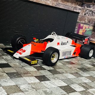 アルファロメオ(Alfa Romeo)の130台限定 1/18 TECNOMODEL アルファロメオ 183T 1983(ミニカー)