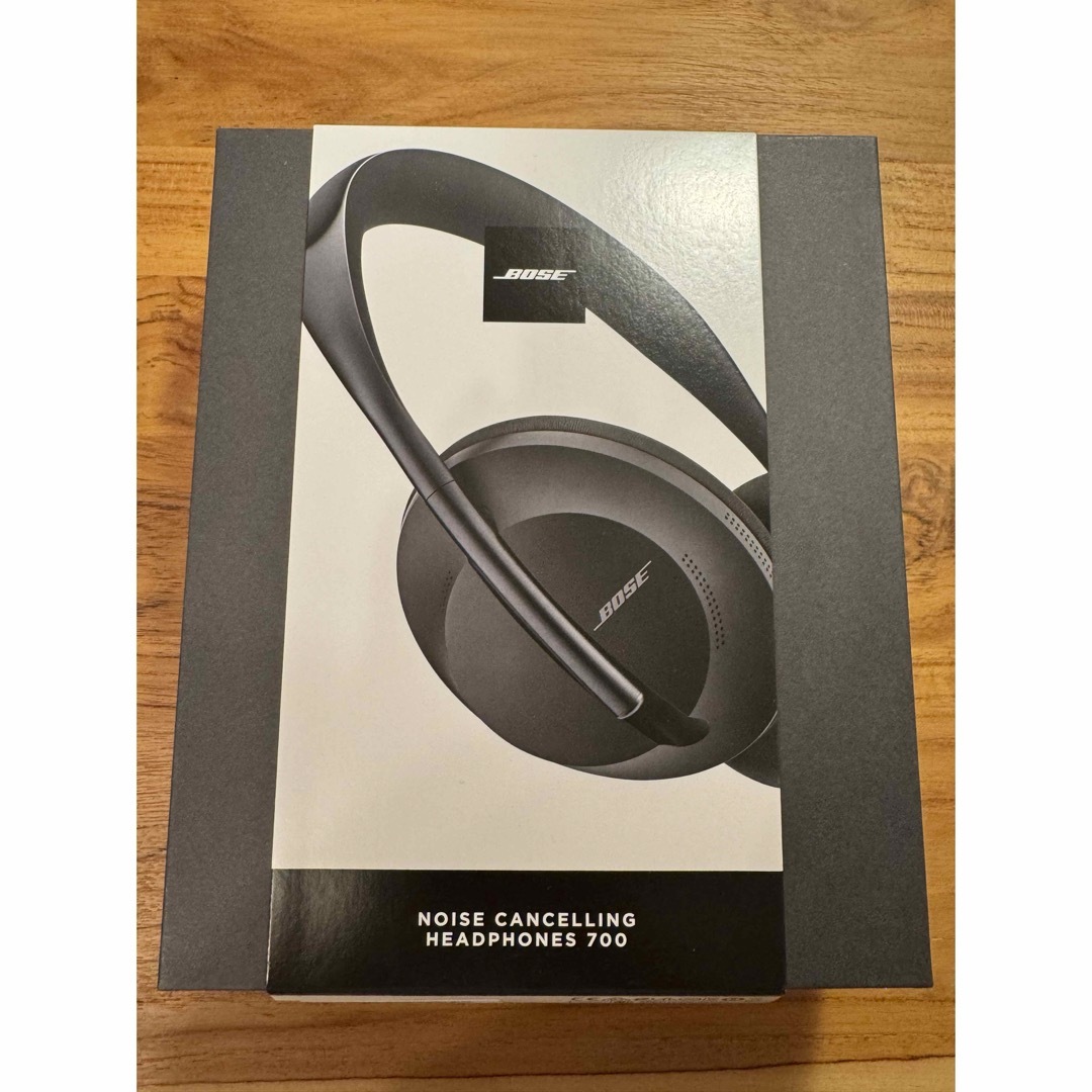 BOSE NOISE CANCELLING ワイヤレスヘッドホン 700 トリプ BOSE NOISE CANCELLING ワイヤレスヘッドホン 700 トリプ