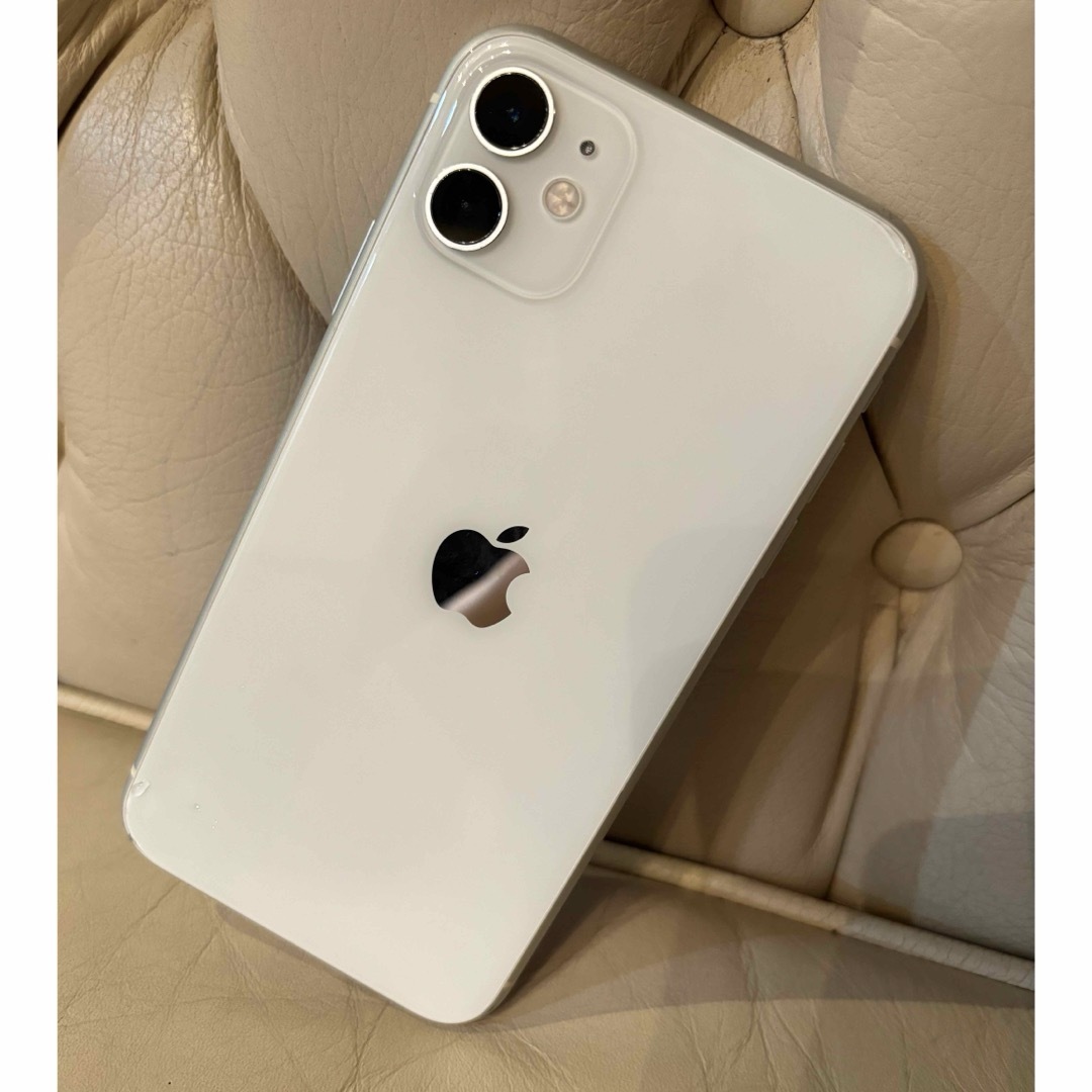 Apple(アップル)のiPhone11 64GB スマホ/家電/カメラのスマートフォン/携帯電話(スマートフォン本体)の商品写真