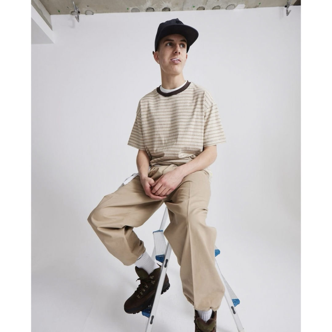 1LDK SELECT(ワンエルディーケーセレクト)のFARAH × APPLE BUTTER STORE メンズのトップス(Tシャツ/カットソー(半袖/袖なし))の商品写真