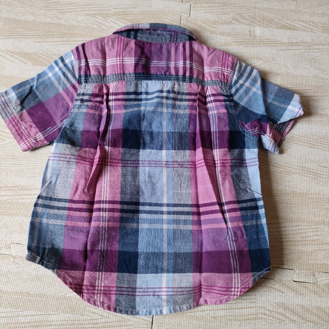 babyGAP(ベビーギャップ)のbabyGAP チェック柄ネルシャツ 95cm キッズ/ベビー/マタニティのキッズ服男の子用(90cm~)(Tシャツ/カットソー)の商品写真