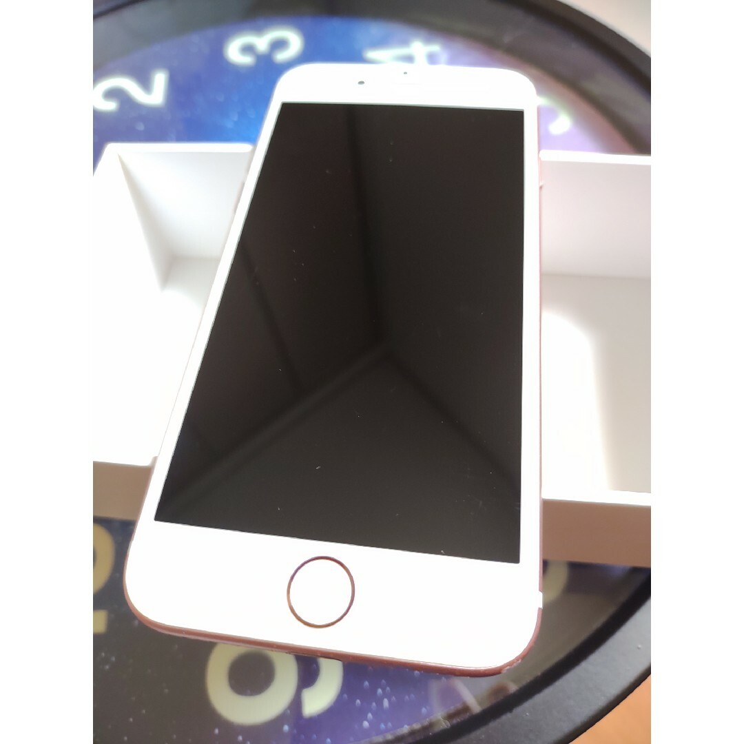 Apple(アップル)のiphone 7   32GB スマホ/家電/カメラのスマートフォン/携帯電話(スマートフォン本体)の商品写真