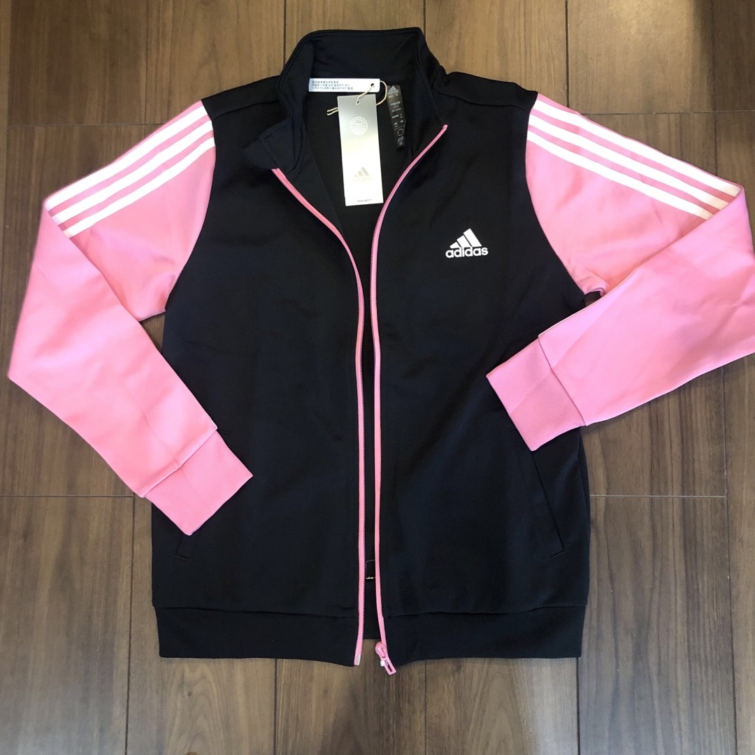 adidas(アディダス)の新品未使用タグ付き　アディダス　ジャージ　ジャケット　160cm 女性の方も キッズ/ベビー/マタニティのキッズ服女の子用(90cm~)(ジャケット/上着)の商品写真