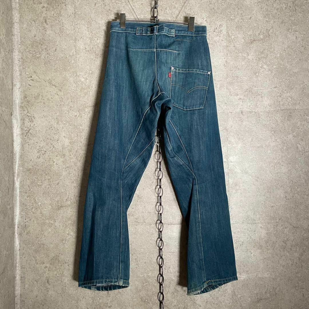 Levi's(リーバイス)のY2K LEVI'S ENGINEERED JEANS 立体裁断新地バックデニム メンズのパンツ(デニム/ジーンズ)の商品写真