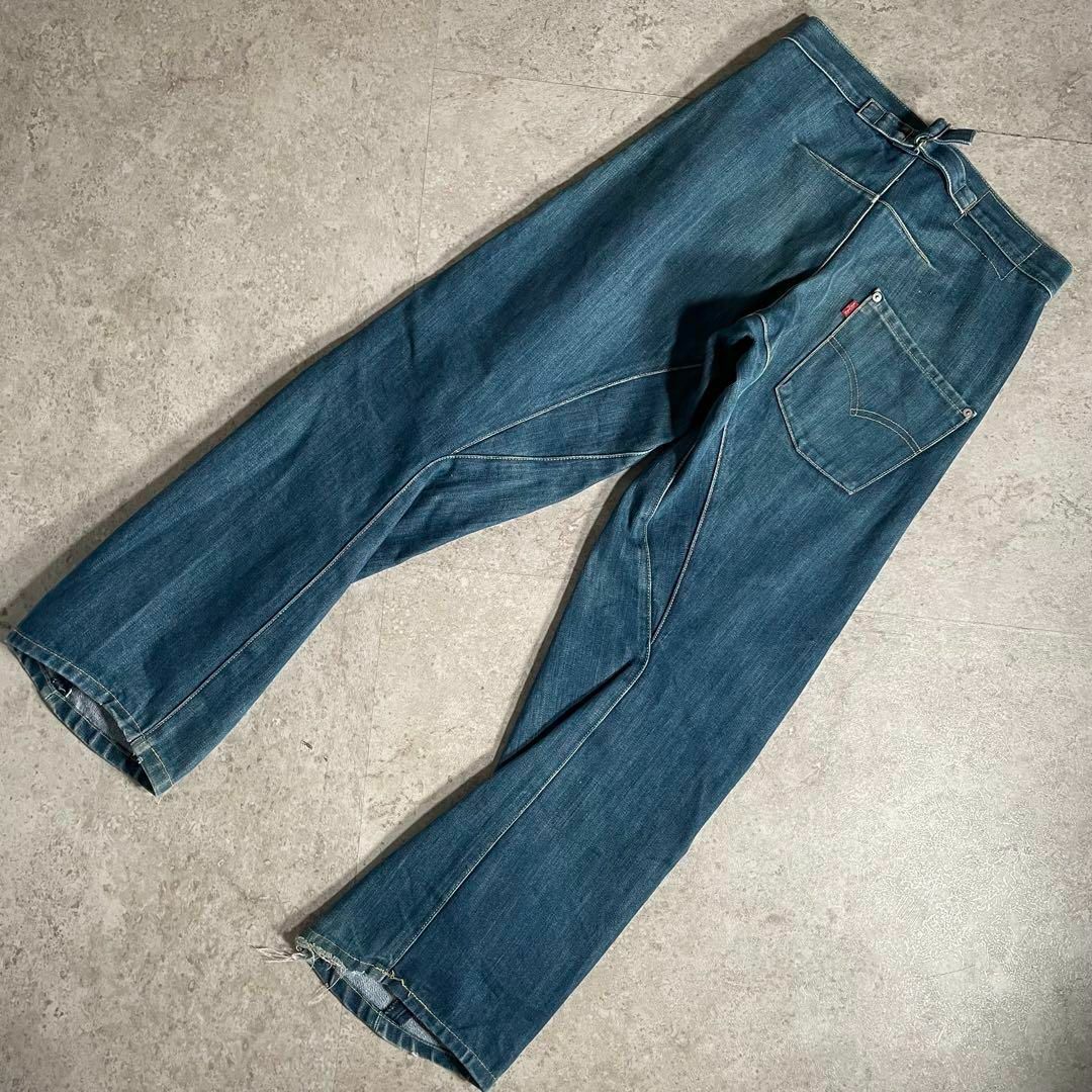 Levi's(リーバイス)のY2K LEVI'S ENGINEERED JEANS 立体裁断新地バックデニム メンズのパンツ(デニム/ジーンズ)の商品写真