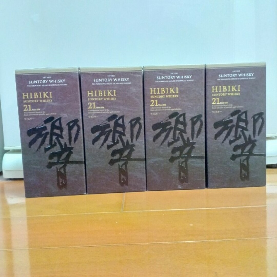 サントリー(サントリー)の【正規品】サントリー　ウイスキー響21年 700ml 　空箱　4セット 食品/飲料/酒の酒(ウイスキー)の商品写真