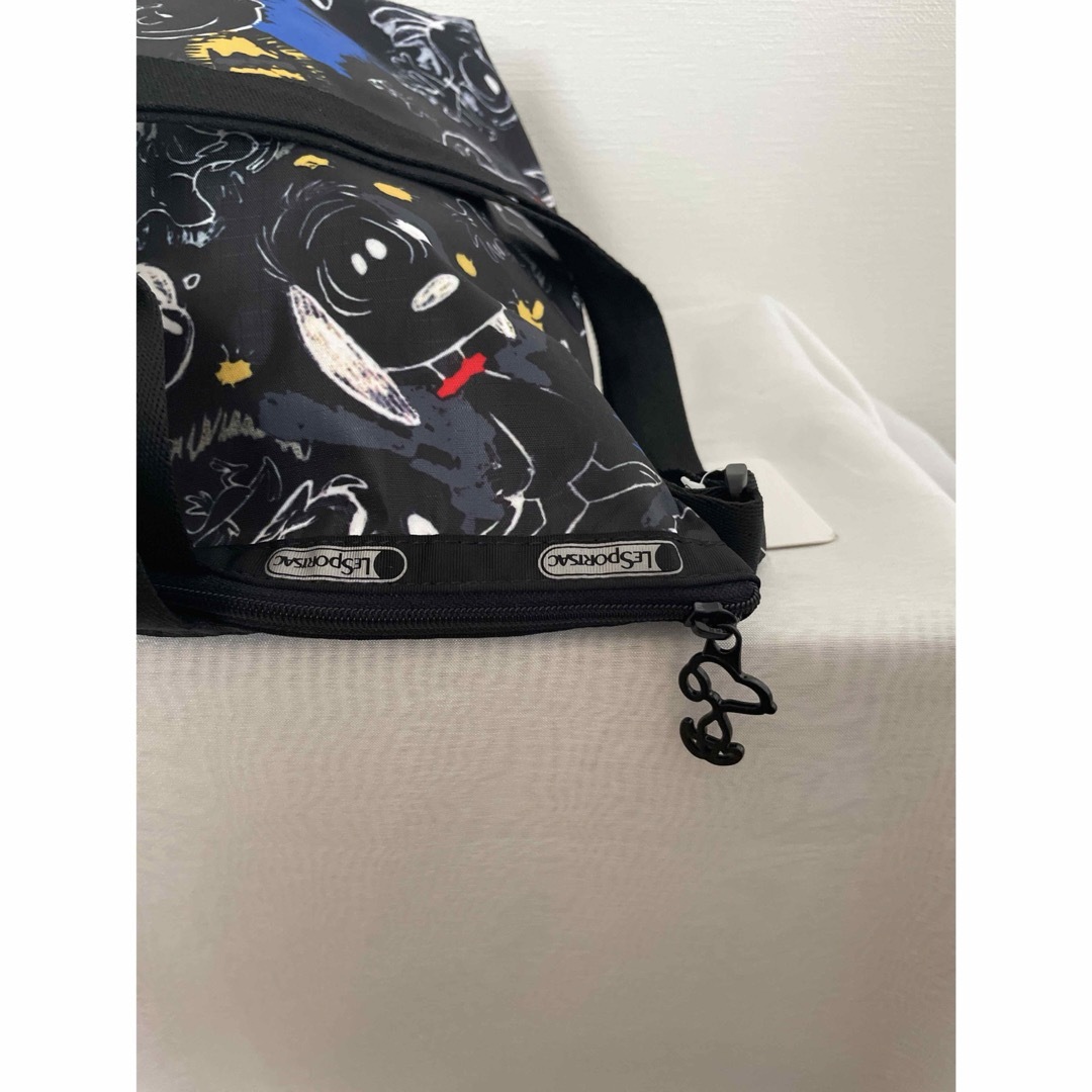 LeSportsac(レスポートサック)の新品　トートバッグ　ショルダーバッグ　SNOOPY 2WAY レスポートサック レディースのバッグ(トートバッグ)の商品写真