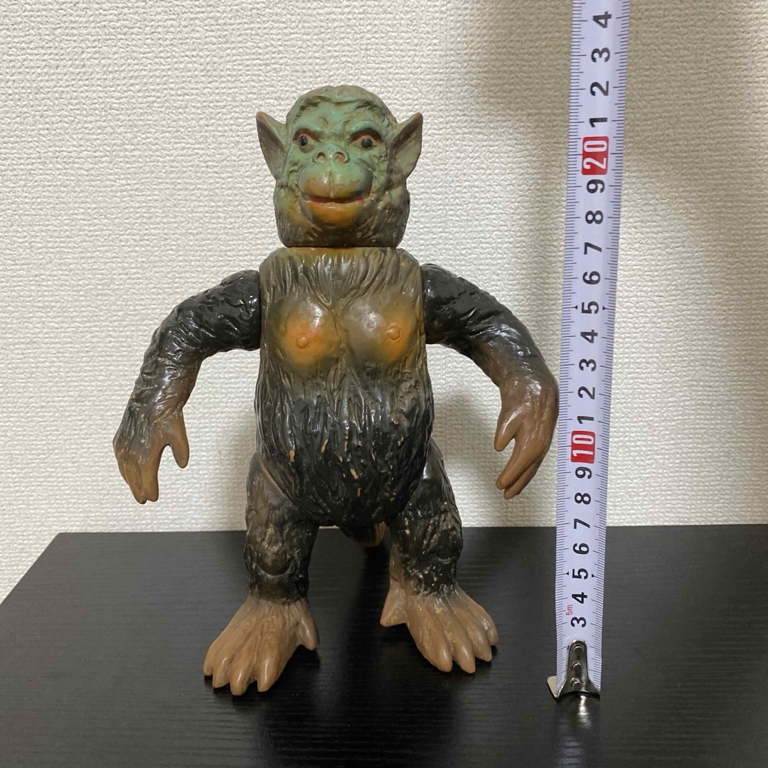 珍品　米澤オリジナル怪獣　宇宙原人ソフビ　当時物　パチ怪獣ロクロー エンタメ/ホビーのおもちゃ/ぬいぐるみ(キャラクターグッズ)の商品写真