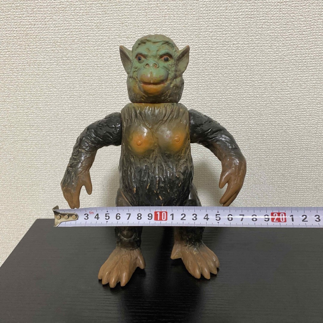 珍品　米澤オリジナル怪獣　宇宙原人ソフビ　当時物　パチ怪獣ロクロー エンタメ/ホビーのおもちゃ/ぬいぐるみ(キャラクターグッズ)の商品写真