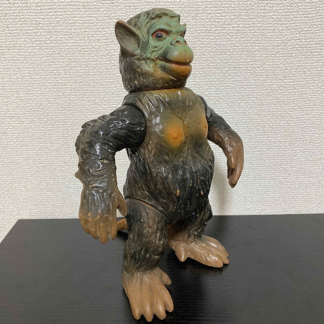 珍品　米澤オリジナル怪獣　宇宙原人ソフビ　当時物　パチ怪獣ロクロー エンタメ/ホビーのおもちゃ/ぬいぐるみ(キャラクターグッズ)の商品写真