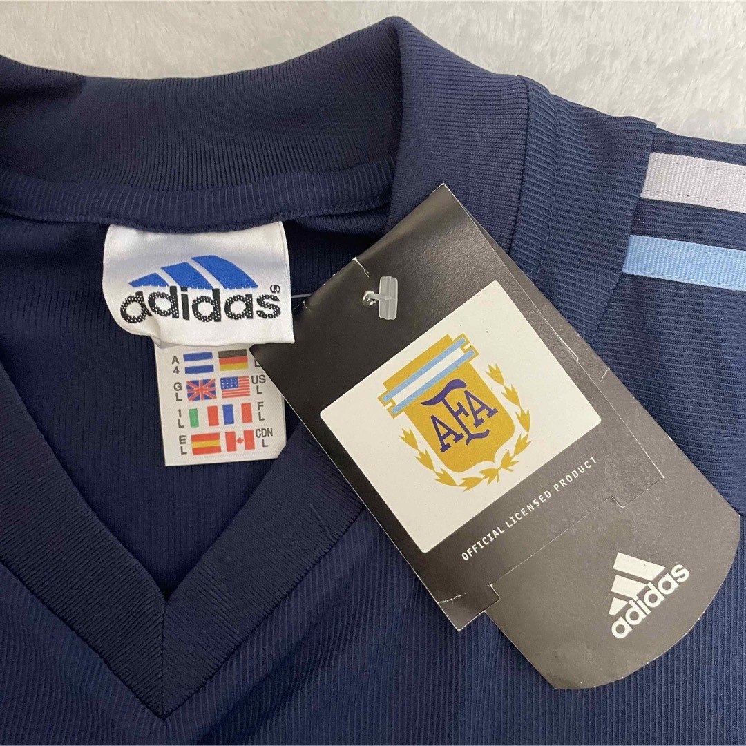 adidas(アディダス)の【新品タグ付き】2002 アルゼンチン代表　ユニフォーム　L　サッカー メンズのトップス(Tシャツ/カットソー(半袖/袖なし))の商品写真